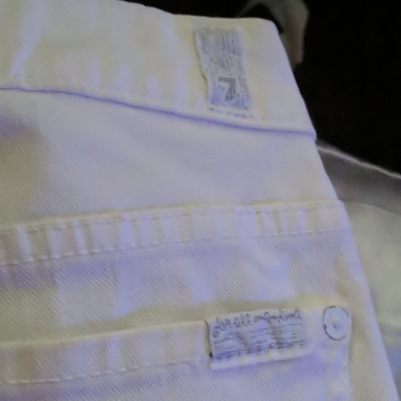 Jeans - Picture 4 of 4